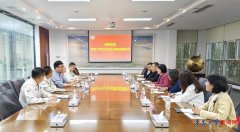 宋飞率领公共卫生学院一行参不雅了圣元养分食